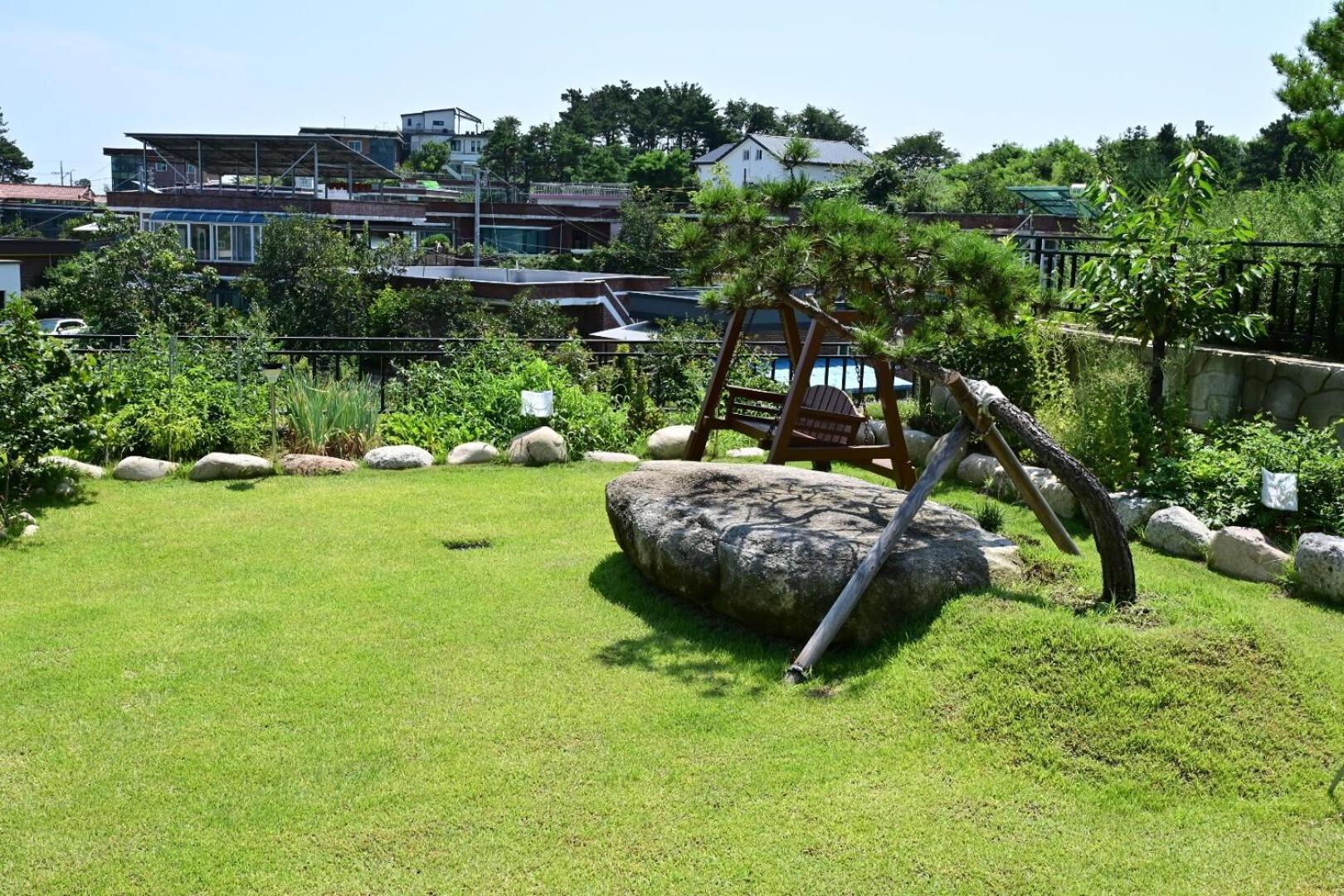 Goseung Luceluna Pension Goseong (Gangwon) Exterior foto