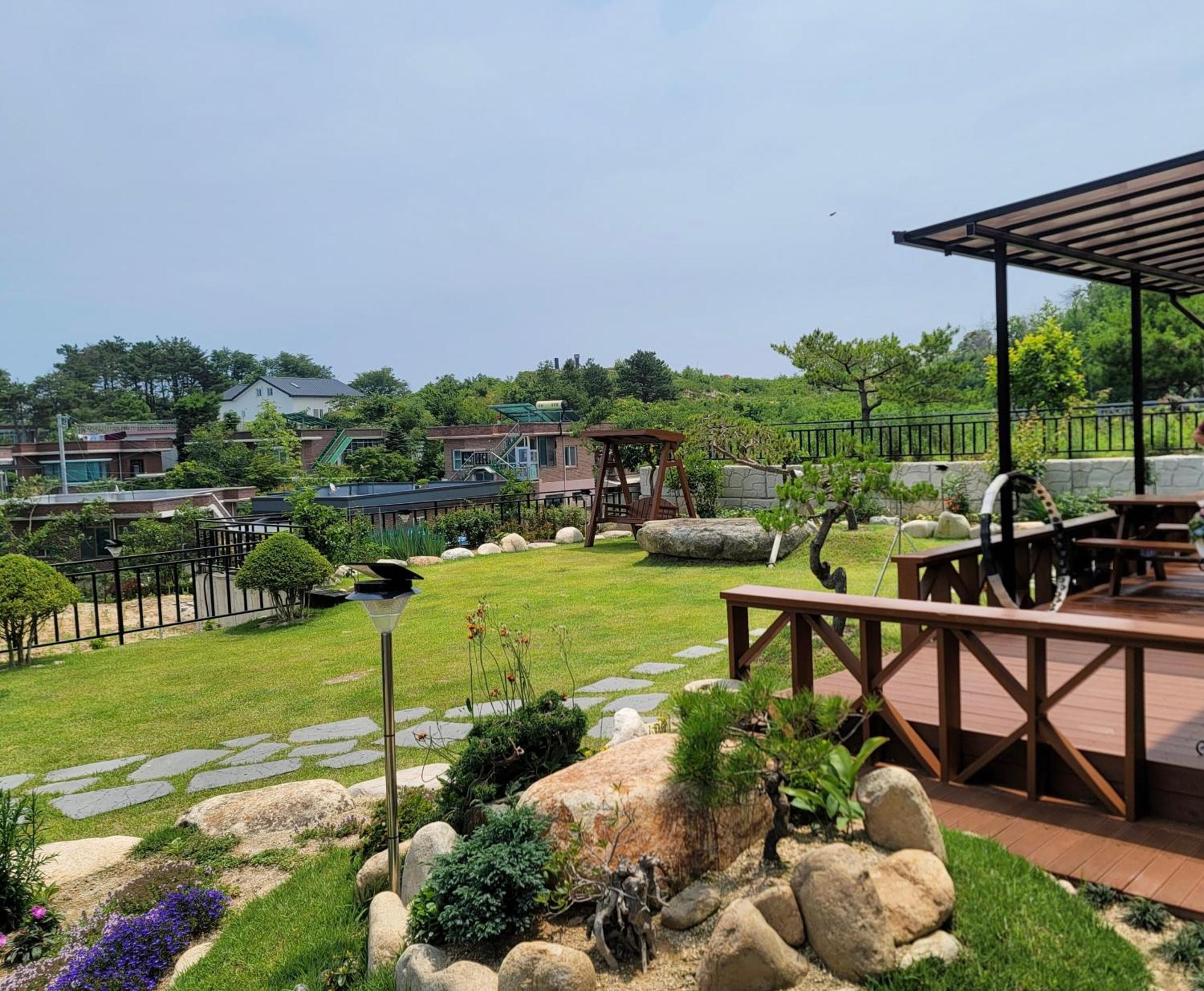 Goseung Luceluna Pension Goseong (Gangwon) Exterior foto