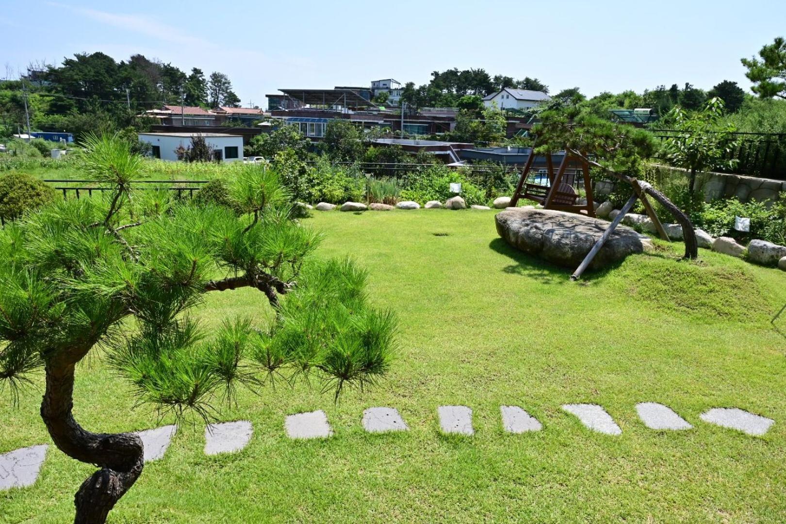 Goseung Luceluna Pension Goseong (Gangwon) Exterior foto